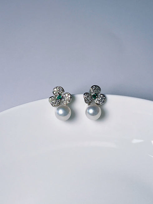 Floral Leaf Green Zirconia Pearl Earrings - Natural Beauty